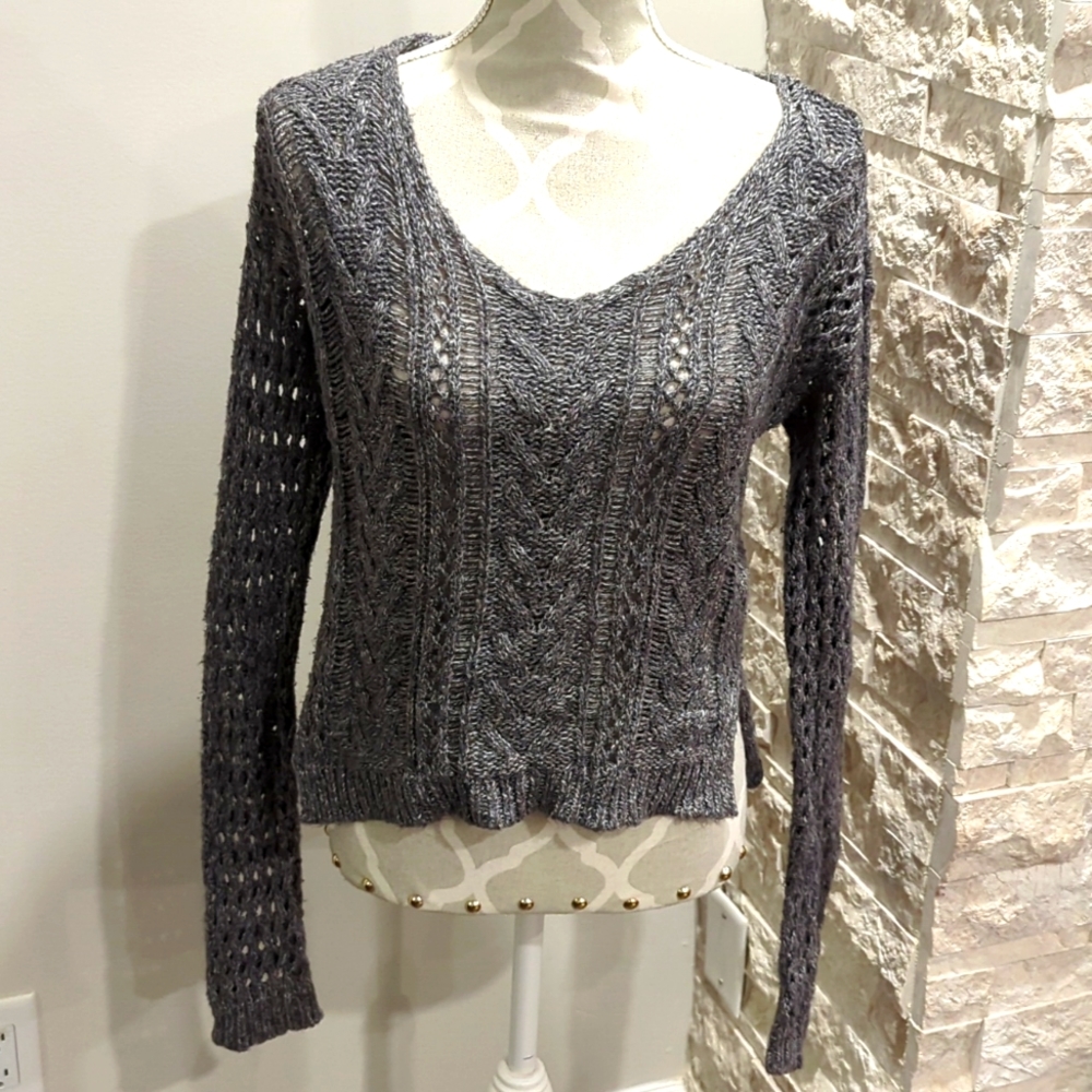 Hollister grey knit neck sweater